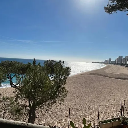 - En Primera Linea De Mar Con Parking Apartment *
