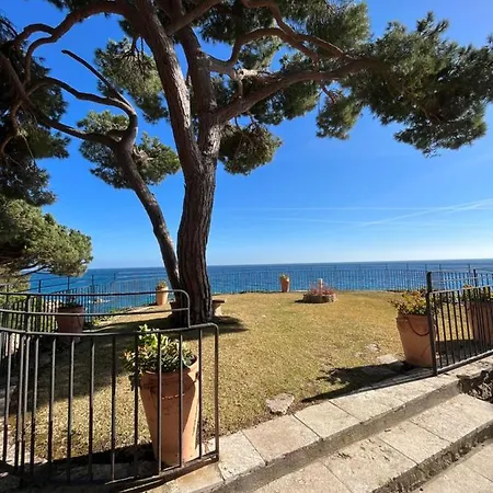 Apartment Precioso Apartamento En Primera Linea De Mar Con Parking *