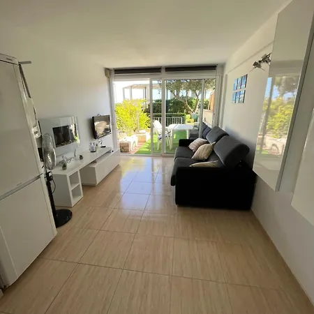Apartment - En Primera Linea De Mar Con Parking Platja d'Aro